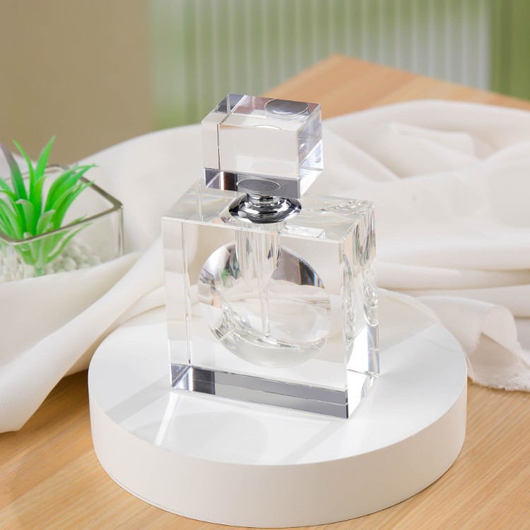 Botol Parfum Kristal Persegi K - Home Fragrance Bottle ulasan dan harga
